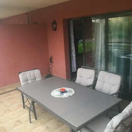 Amplio Atico Con Terraza, Piscina Y Tv49 4k Daire